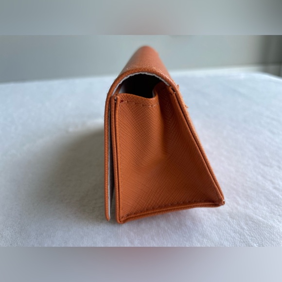 Tory Burch Sunglasses Case - Picture 3 of 7